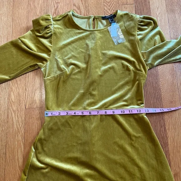 NWT Forever 21 Jewel Velvet Tone Dress Sz small - Picture 7 of 9